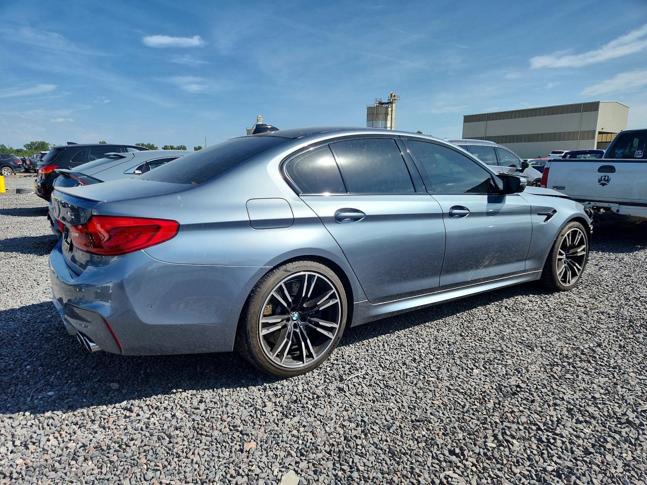 2020 BMW M5 Base - zdjęcie 3