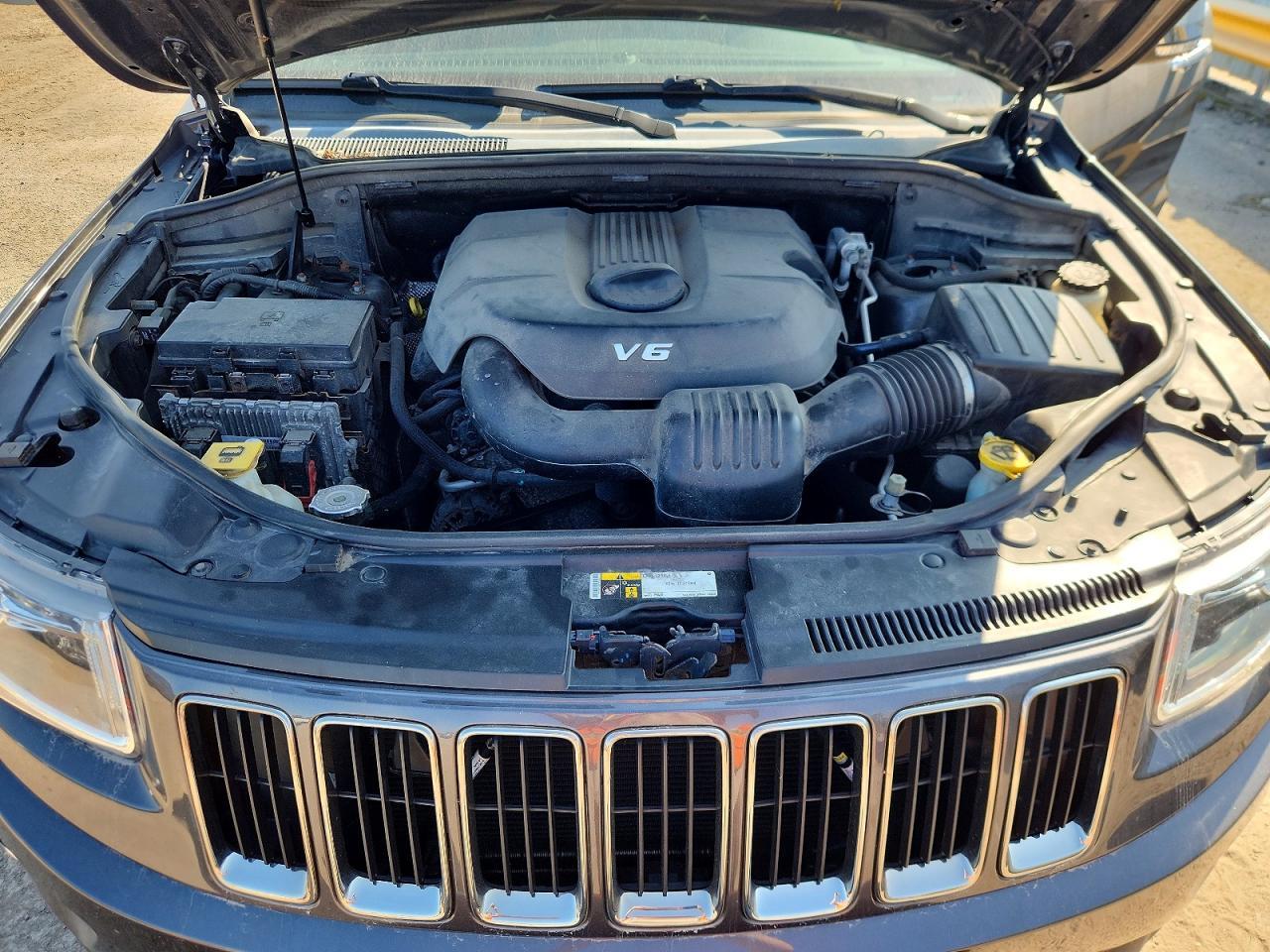 2015 Jeep Grand Cherokee Limited - zdjęcie 12