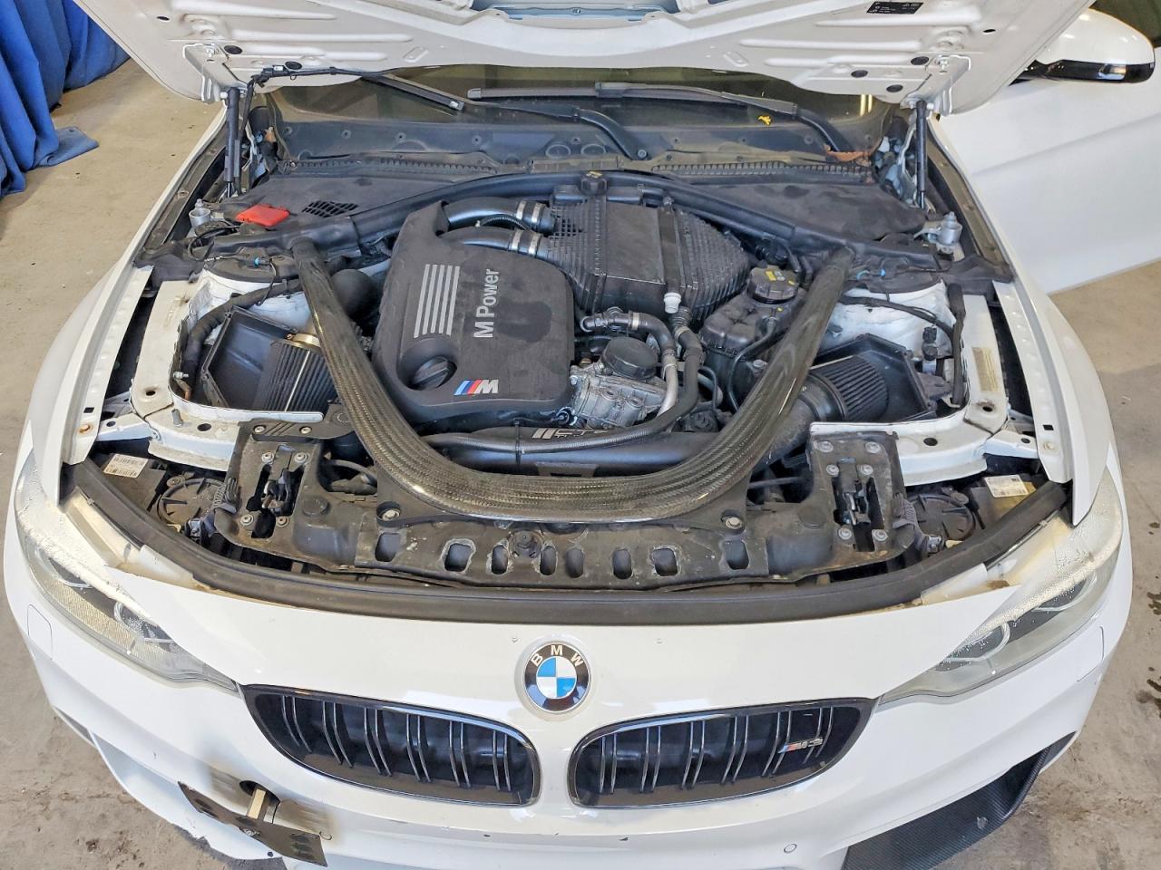 2016 BMW M3 - zdjęcie 11