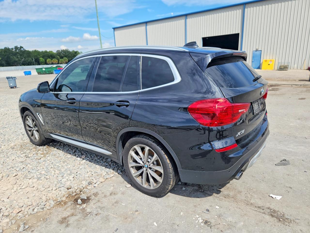 2019 BMW X3 Sdrive30I - zdjęcie 2