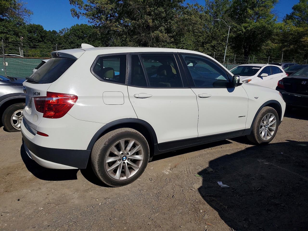 2014 BMW X3 xDrive28I - zdjęcie 3