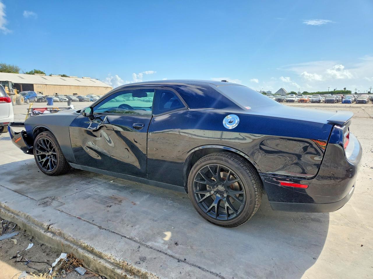 2017 Dodge Challenger - zdjęcie 2