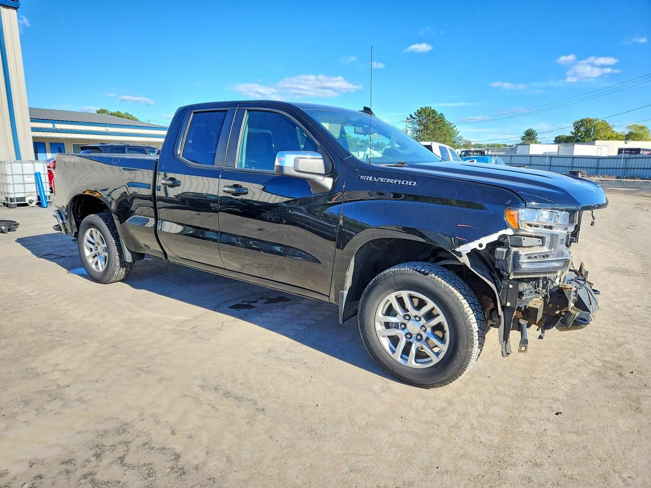 2021 Chevrolet Silverado K1500 Lt - zdjęcie 4