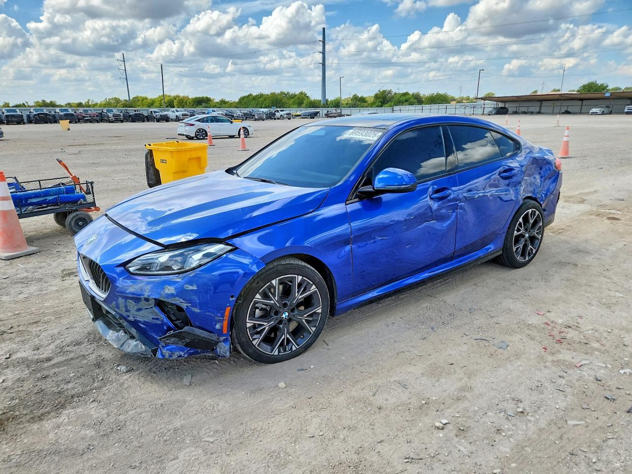 2025 BMW Seria 2 228i - zdjęcie główne