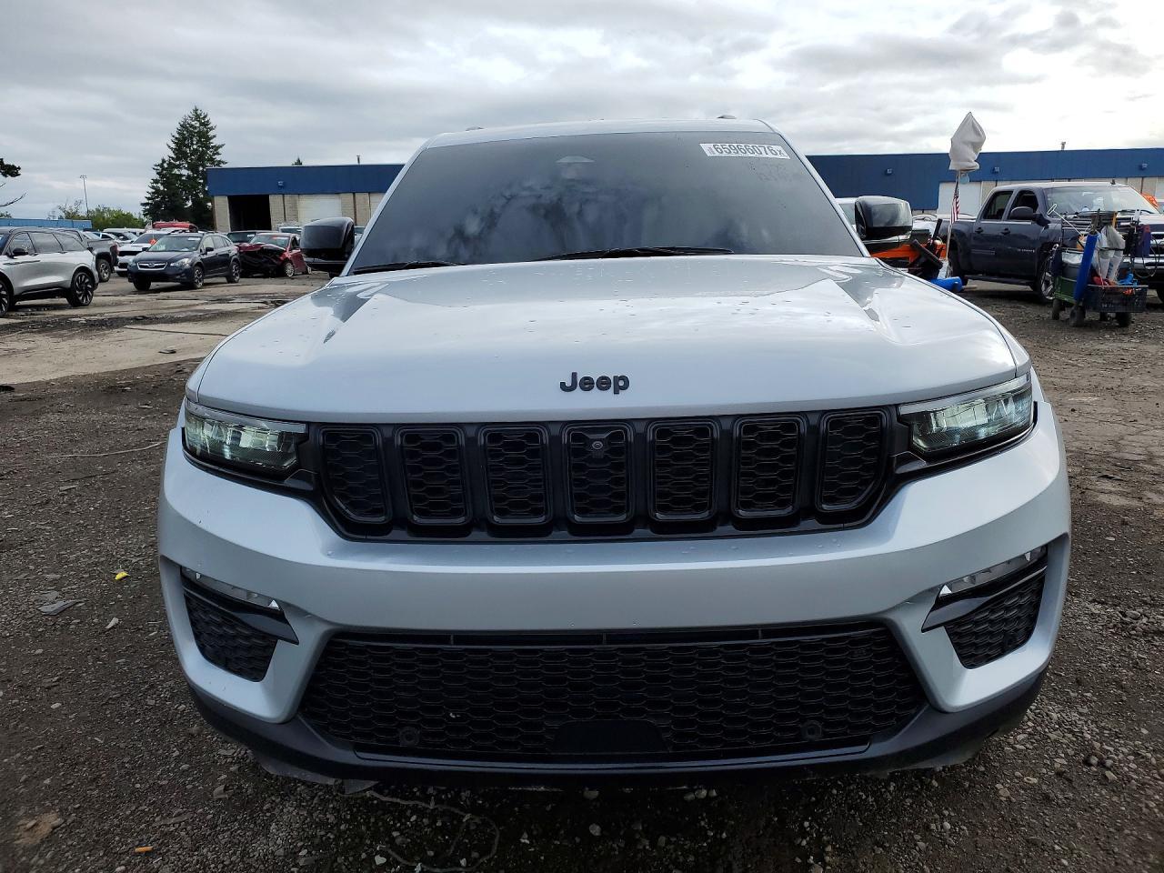 2023 Jeep Grand Cherokee Limited - zdjęcie 5