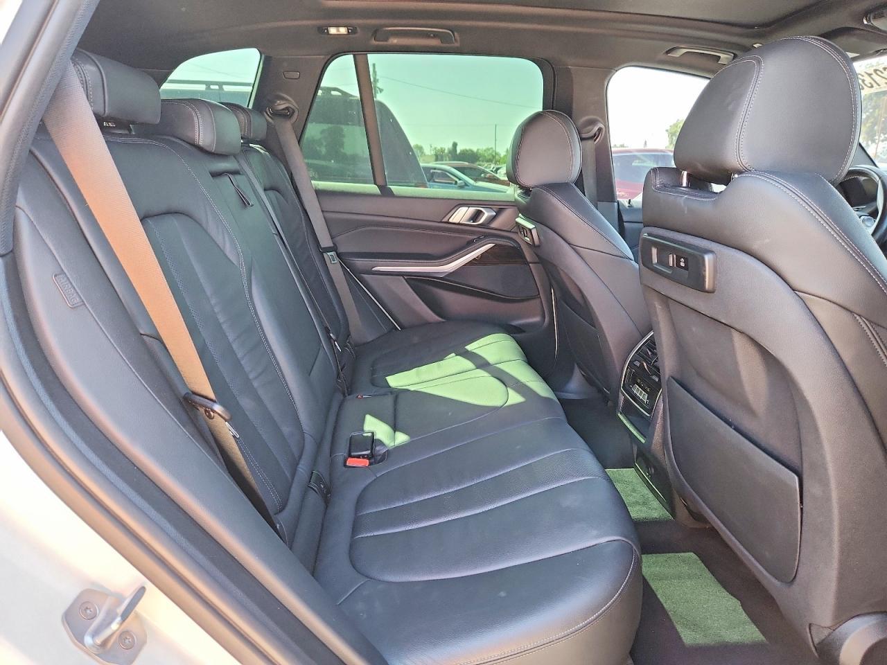 2019 BMW X5 xDrive40I - zdjęcie 11