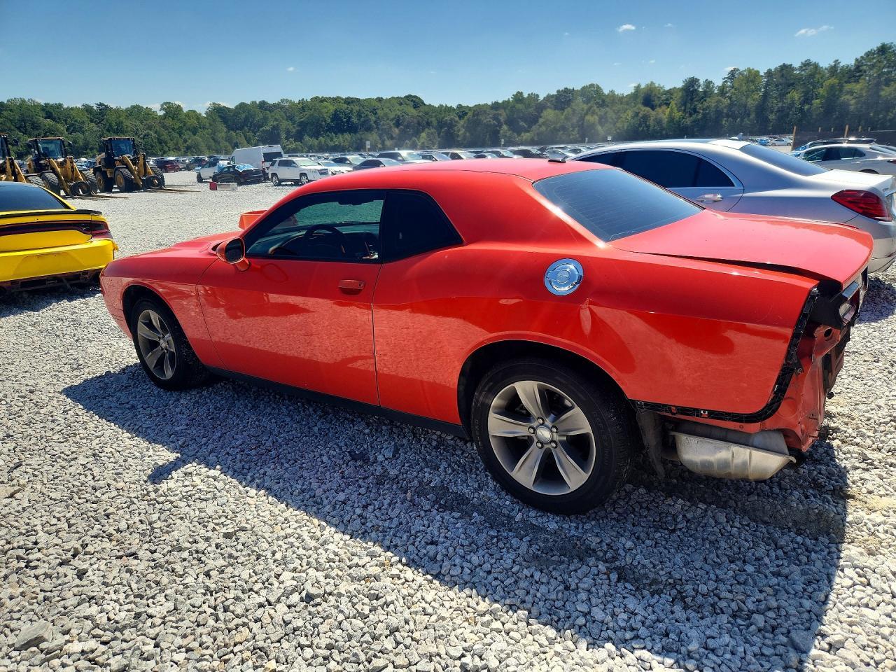 2017 Dodge Challenger Sxt - zdjęcie 2