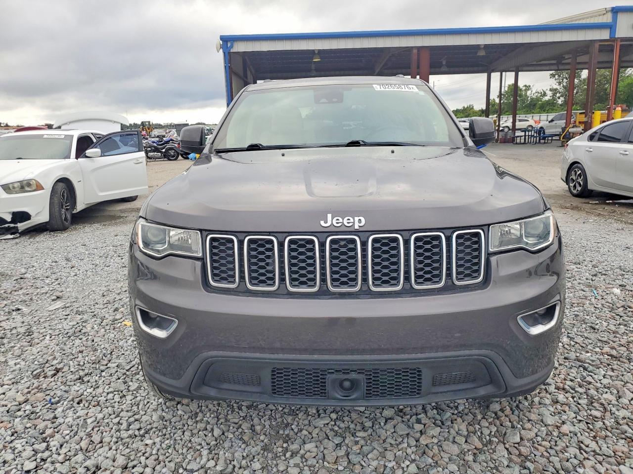 2021 Jeep Grand Cherokee Laredo - zdjęcie 5