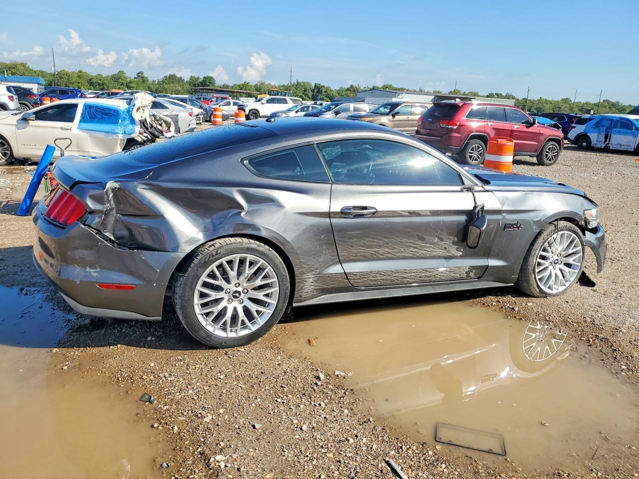 2016 Ford Mustang Gt - zdjęcie 3