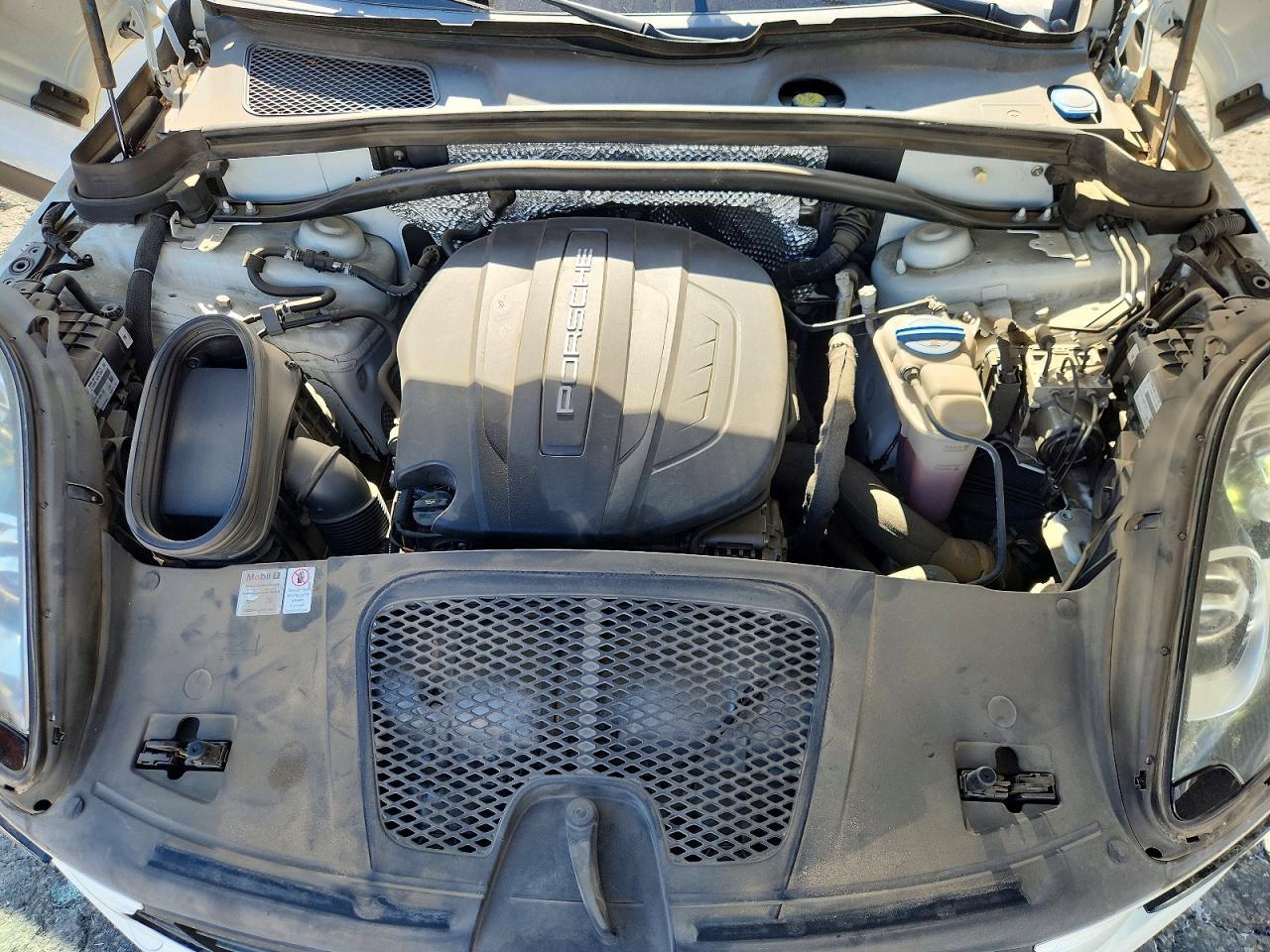 2018 Porsche Macan - zdjęcie 12