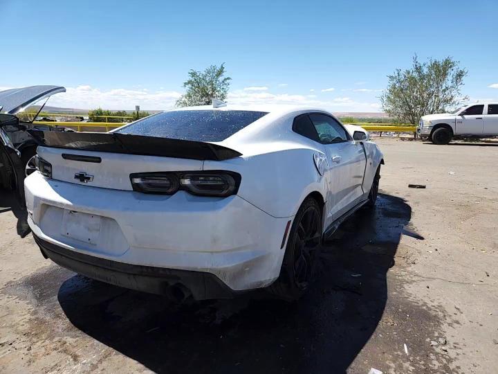 2023 Chevrolet Camaro Ls - zdjęcie 13
