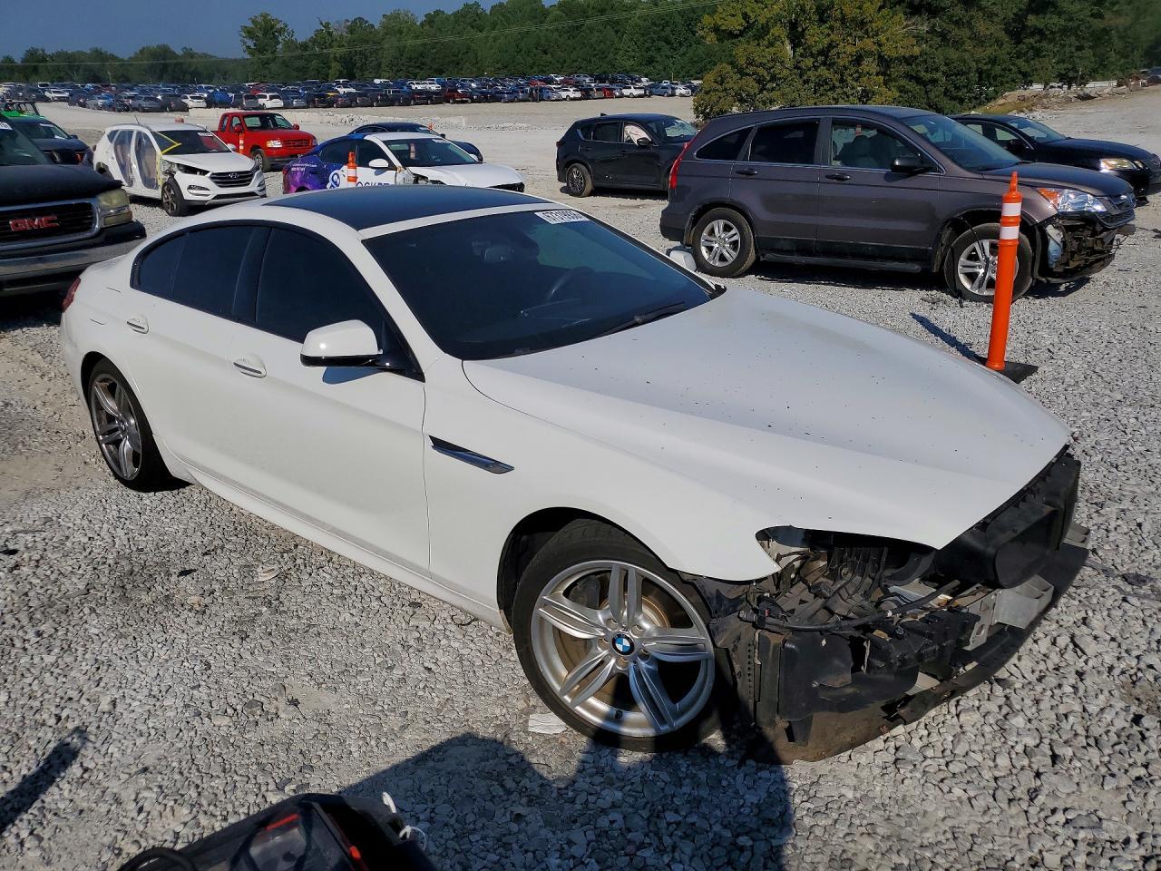 2015 BMW Seria 6 640i - zdjęcie 4