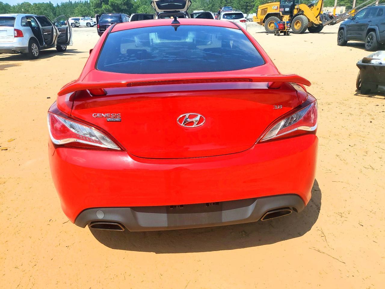 2013 Hyundai Genesis Coupe 3.8 Track - zdjęcie 6