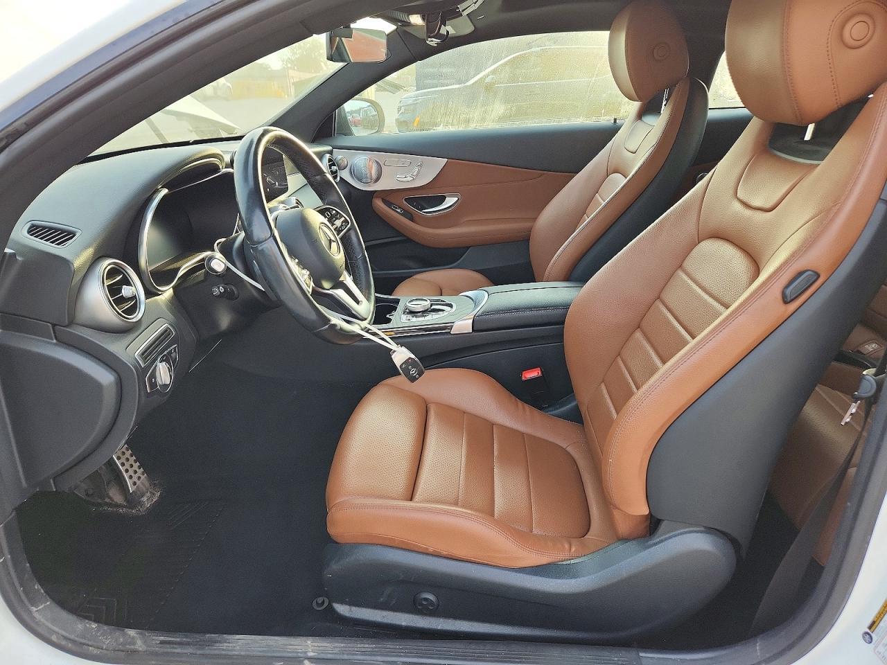 2021 Mercedes-Benz C 300 4Matic - zdjęcie 7