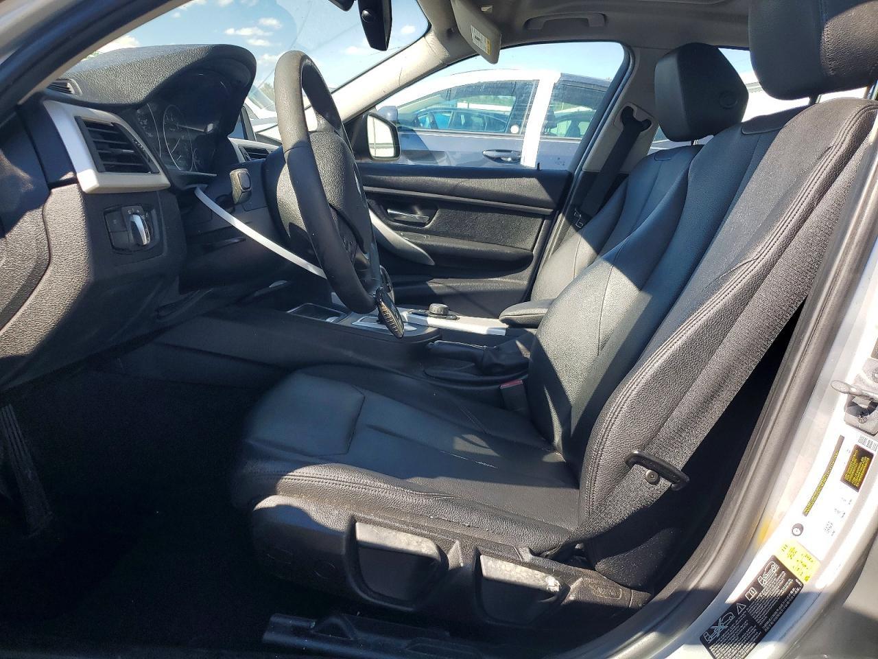 2014 BMW 320 I xDrive - zdjęcie 7