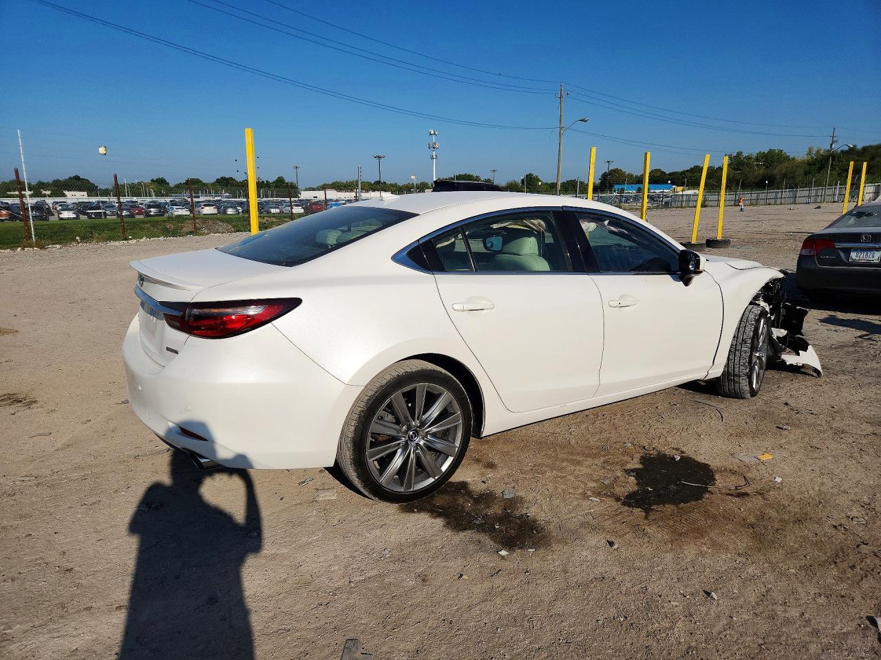 2020 Mazda 6 Signature - zdjęcie 3