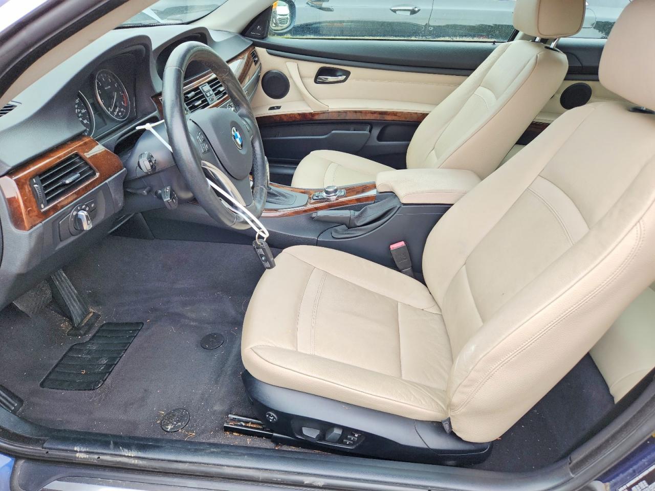 2013 BMW Seria 3 Coupe 335i - zdjęcie 7