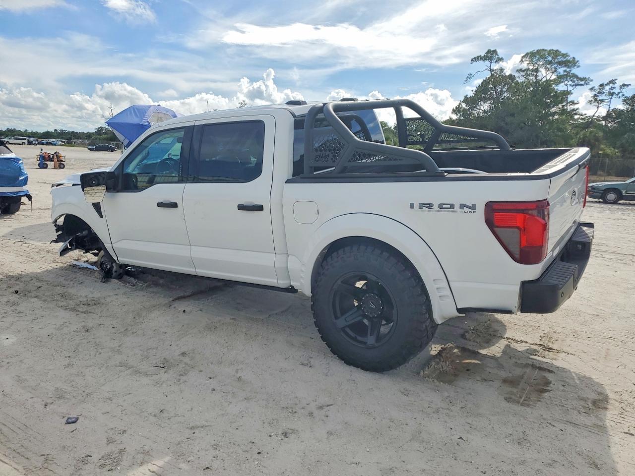 2024 Ford F150 Xlt - zdjęcie 2
