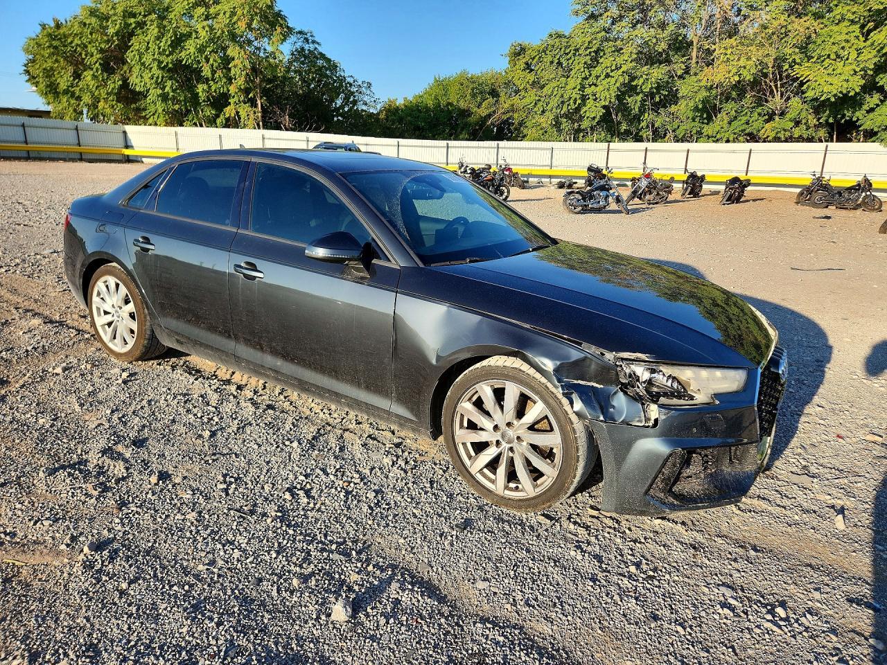 2017 Audi A4 Ultra Premium - zdjęcie 4