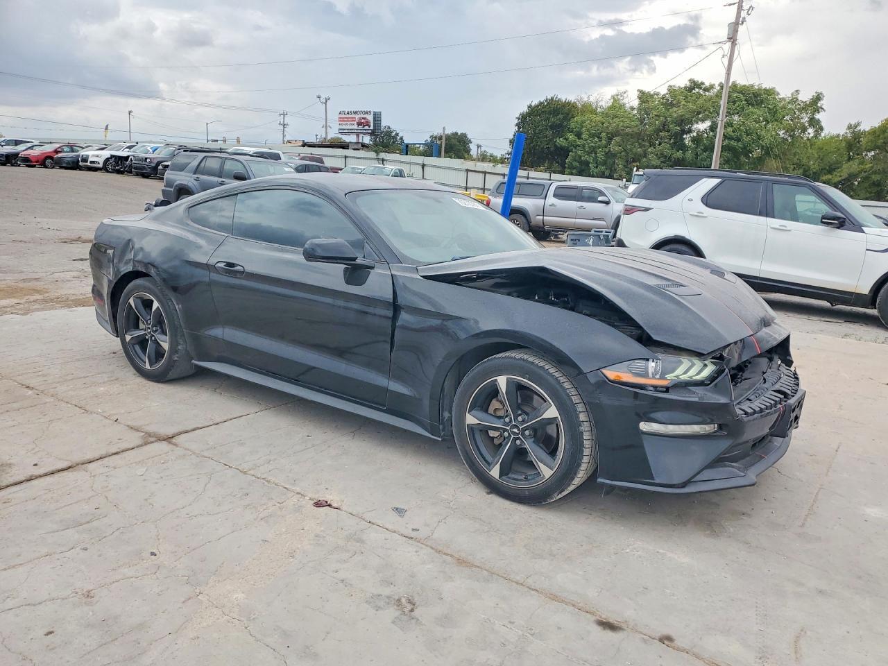 2018 Ford Mustang - zdjęcie 4