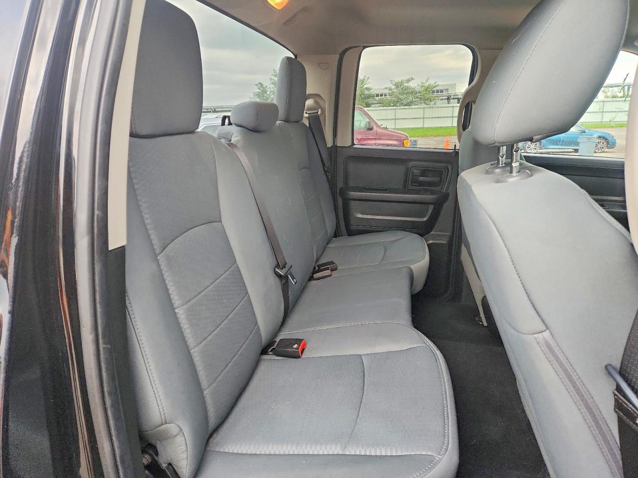 2014 Ram 1500 St - zdjęcie 10