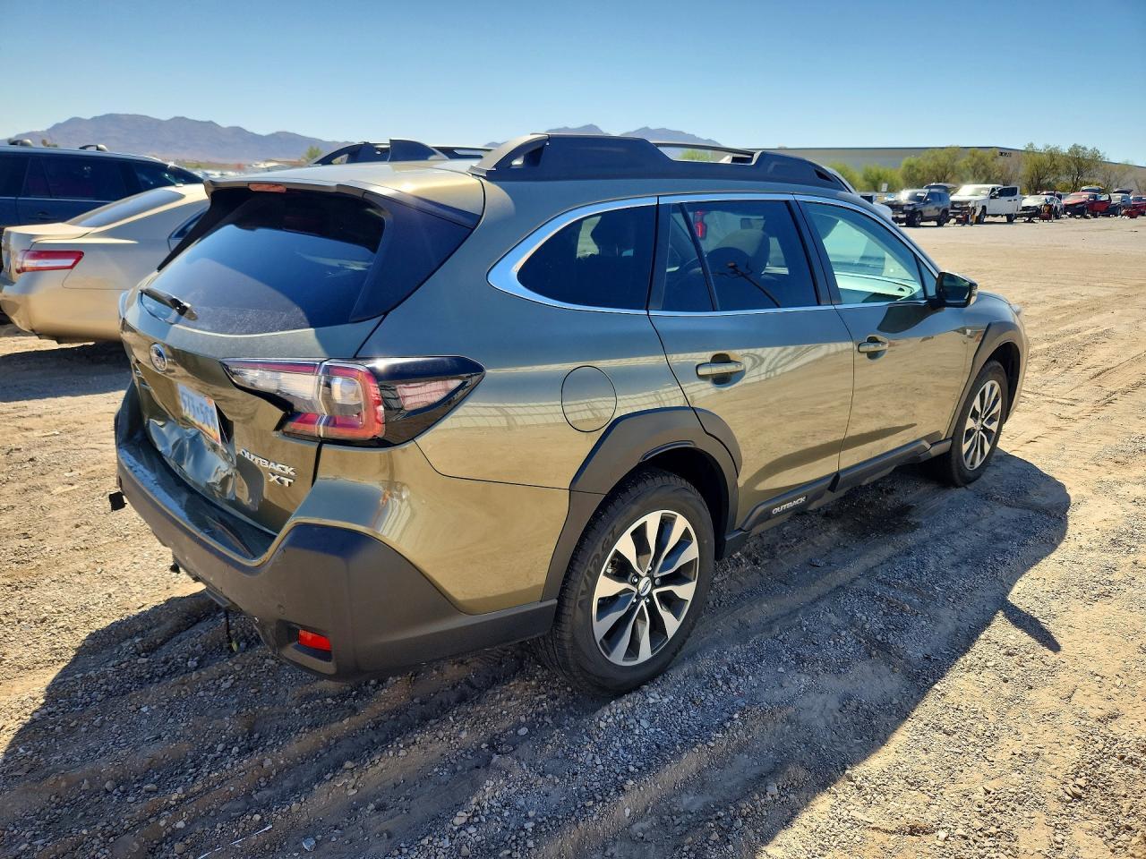 2023 Subaru Outback Limited Xt - zdjęcie 3