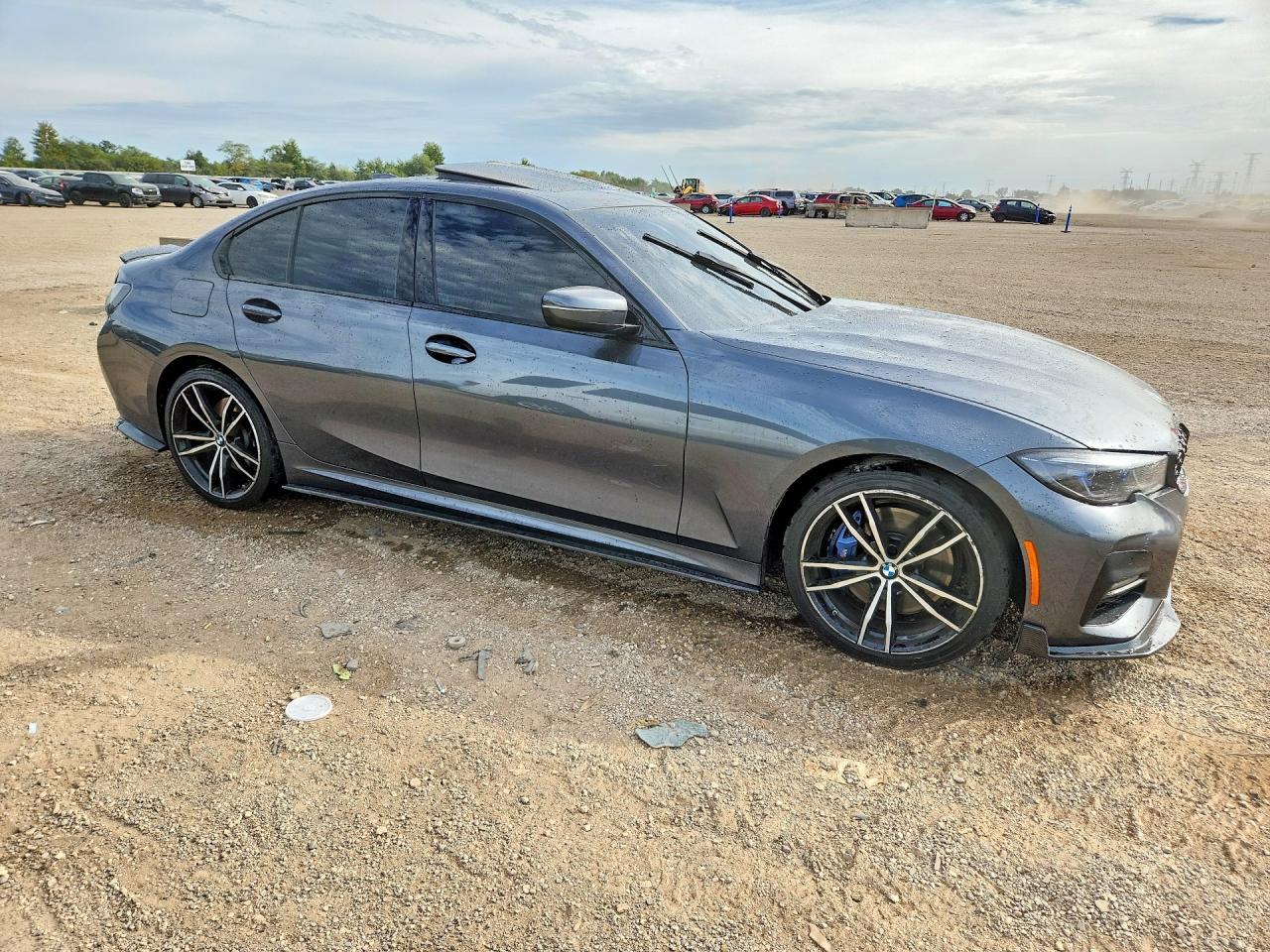 2019 BMW Seria 3 330i - zdjęcie 4