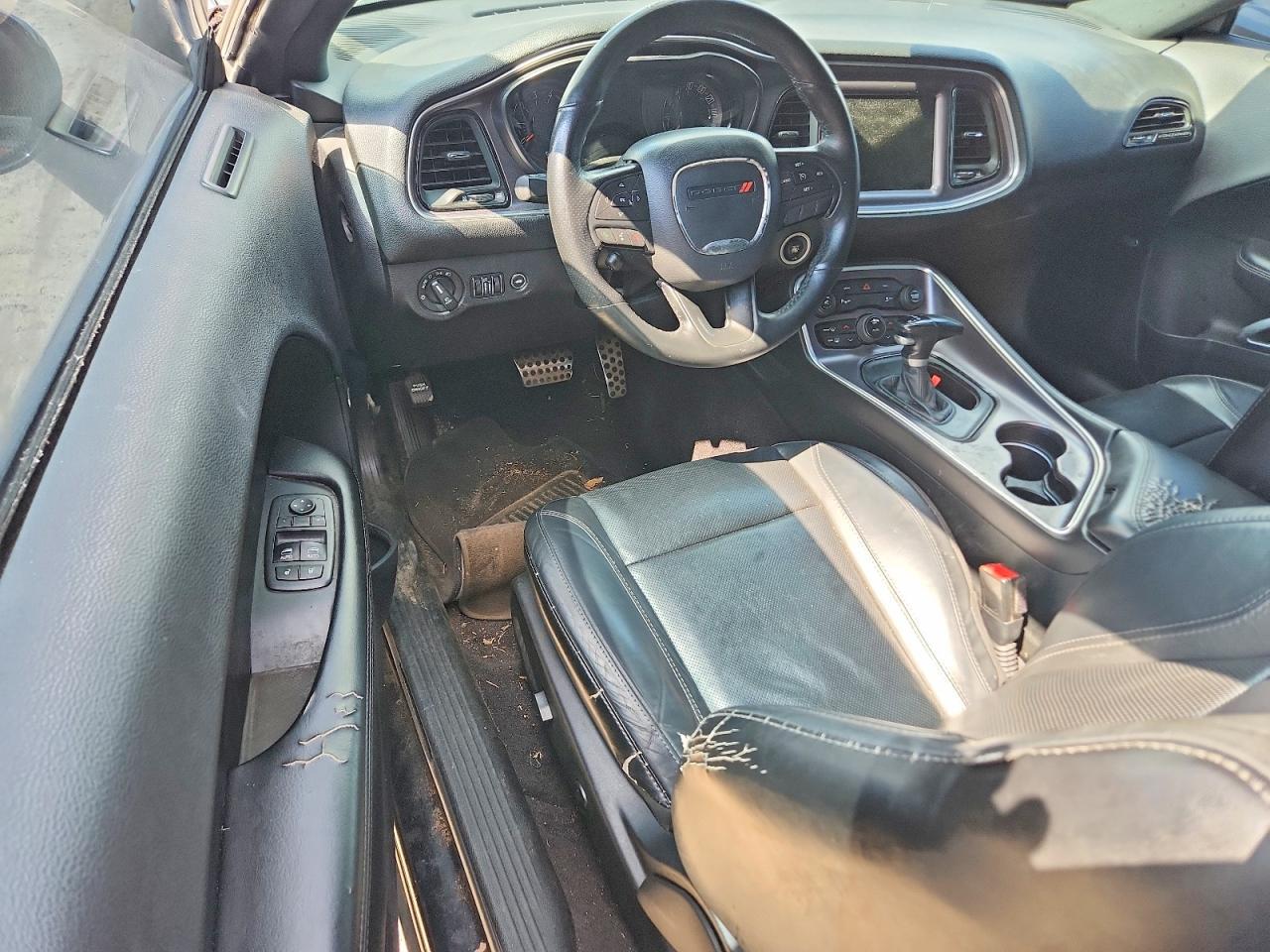 2016 Dodge Challenger Sxt - zdjęcie 8