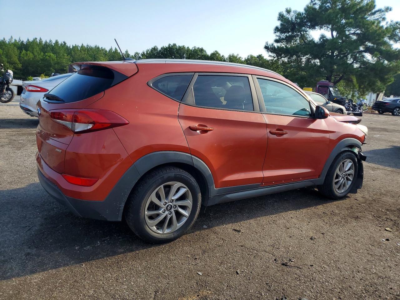2016 Hyun Tucson - zdjęcie 3