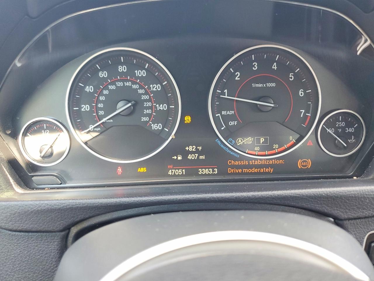 2017 BMW Seria 3 330i - zdjęcie 9