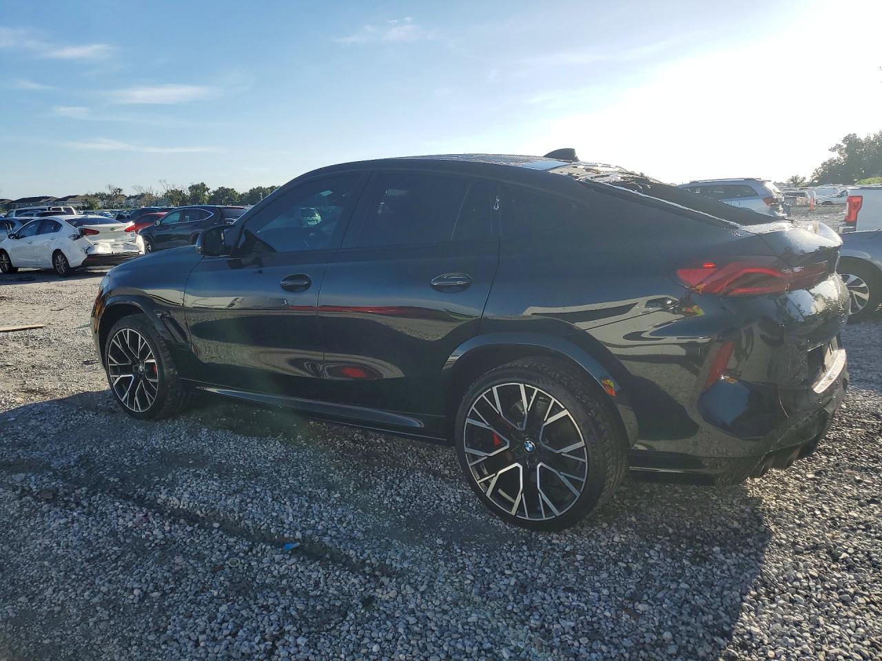 2023 BMW X6 M - zdjęcie 2