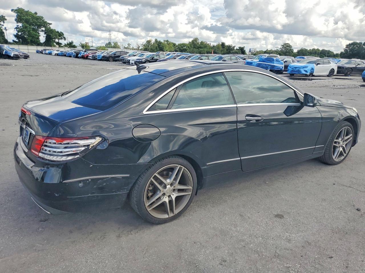 2014 Mercedes-Benz E 350 - zdjęcie 3