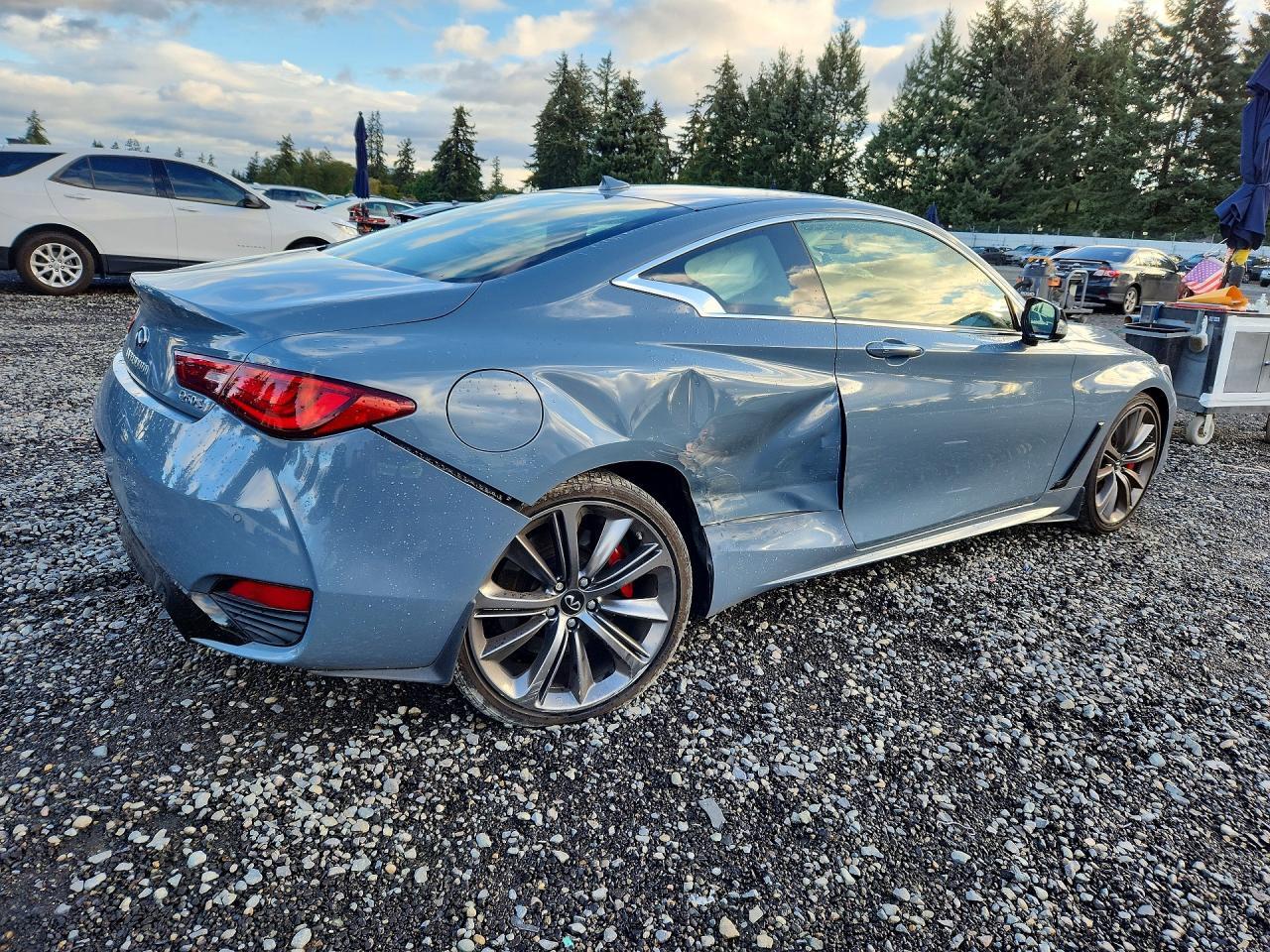 2021 Infiniti Q60 Red Sport 400 - zdjęcie 3