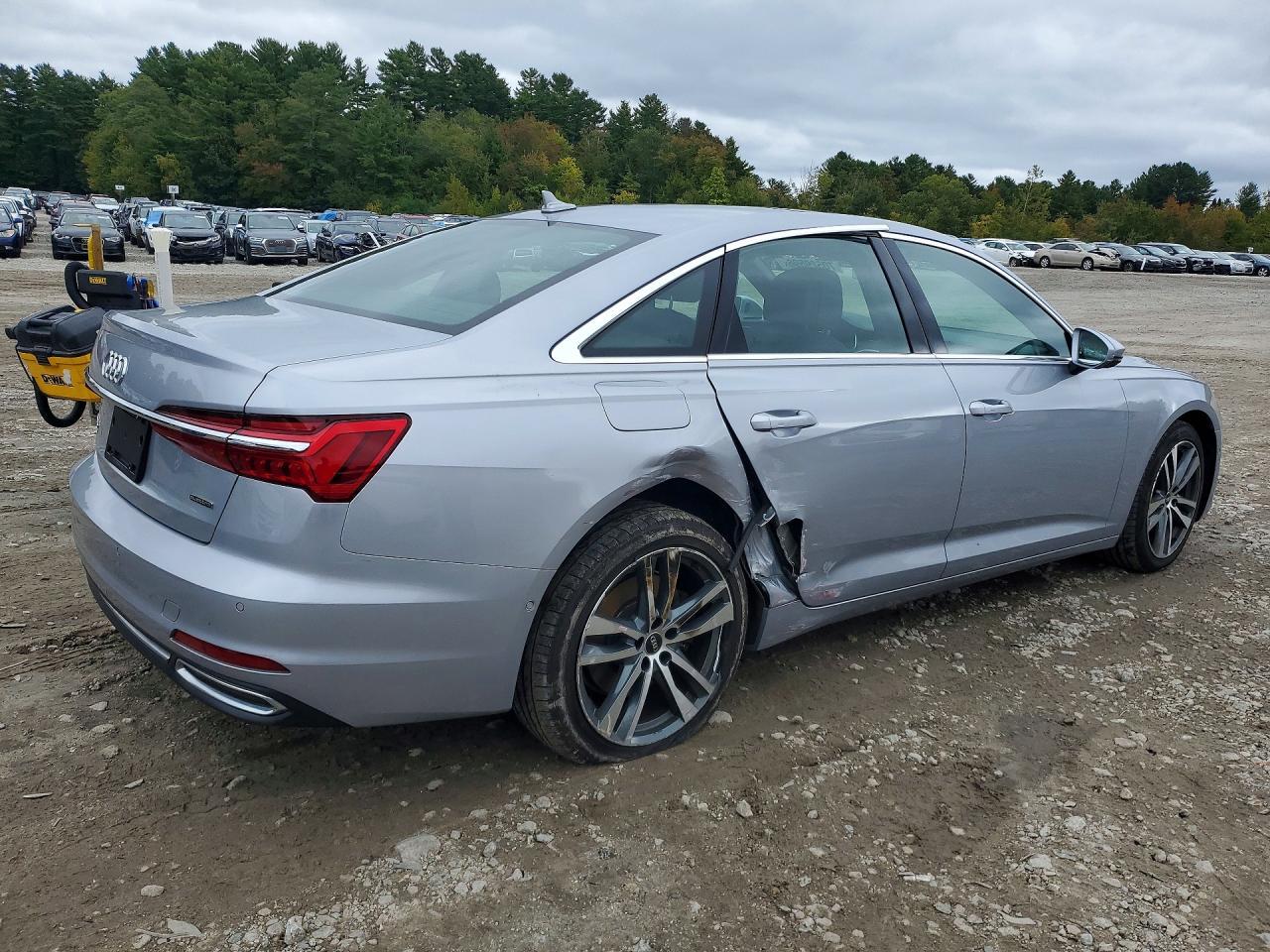 2021 Audi A6 Premium - zdjęcie 3