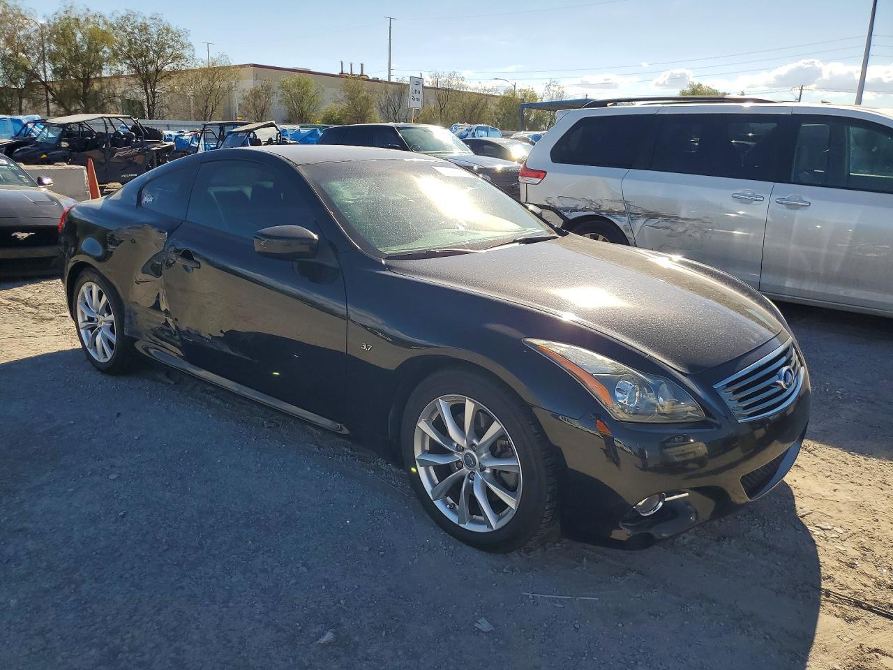 2014 Infiniti Q60 Coupe Journey - zdjęcie 4