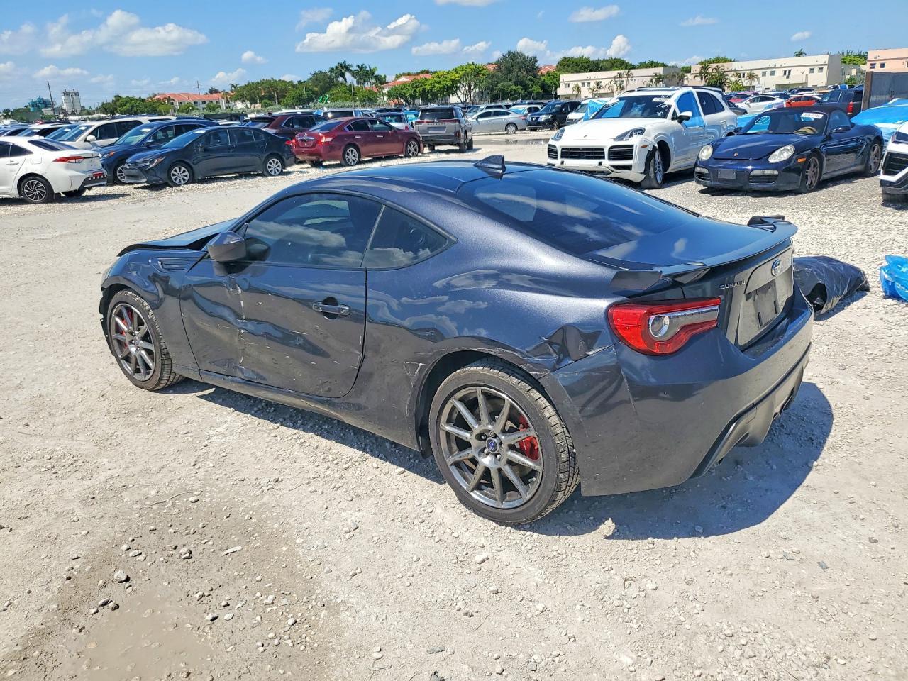 2019 Subaru Brz - zdjęcie 2