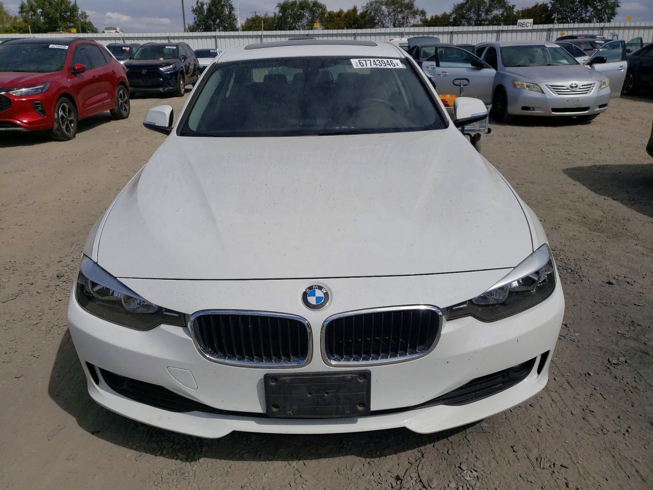 2015 BMW 320 I - zdjęcie 5
