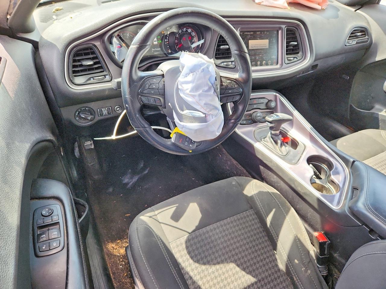 2016 Dodge Challenger Sxt - zdjęcie 8