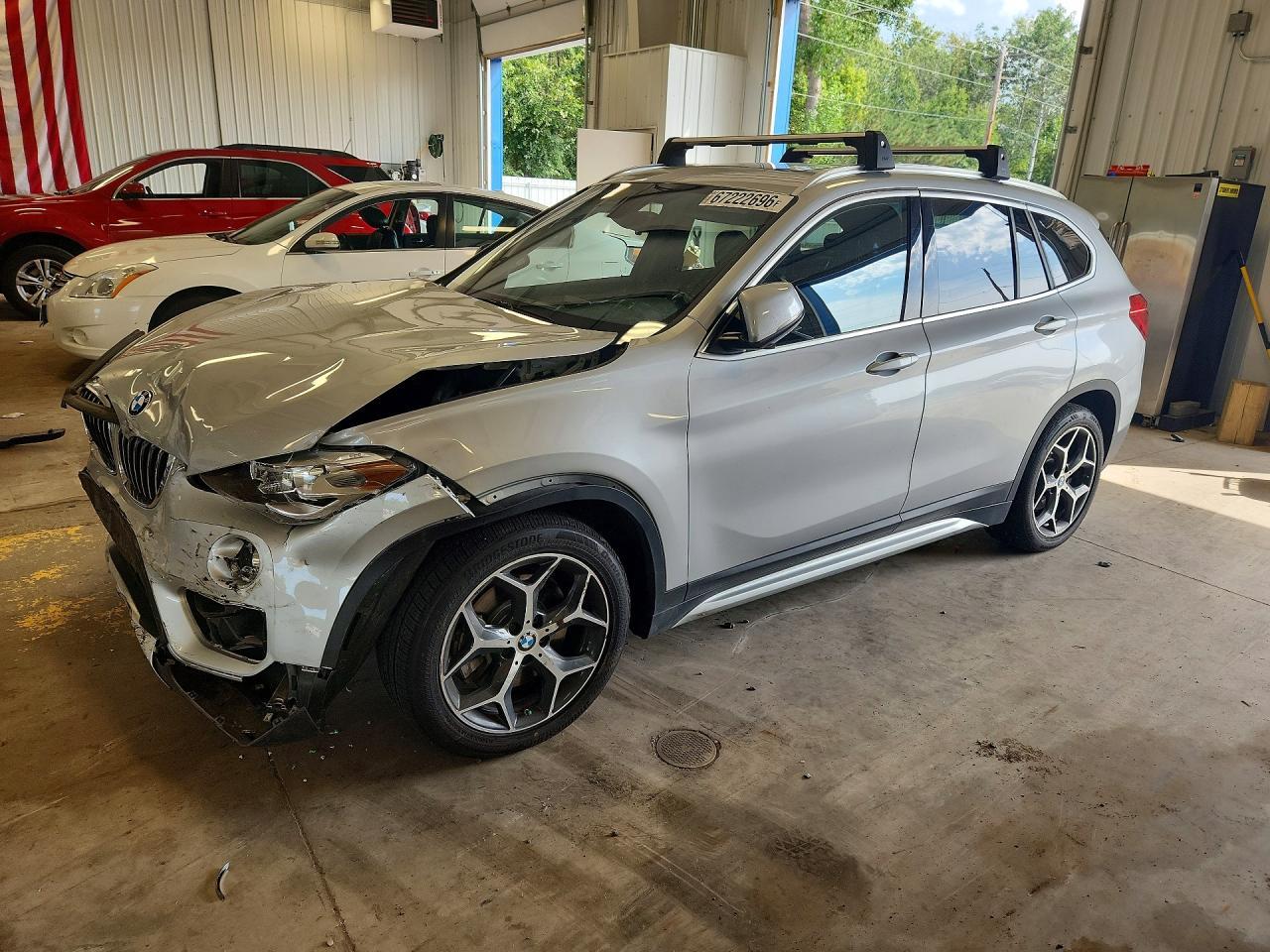 2018 BMW X1 xDrive28I - zdjęcie główne