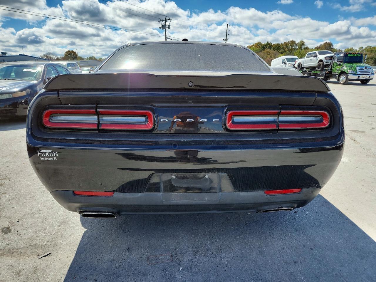 2019 Dodge Challenger Sxt - zdjęcie 6