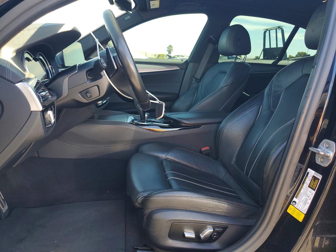 2017 BMW 540 I - zdjęcie 7