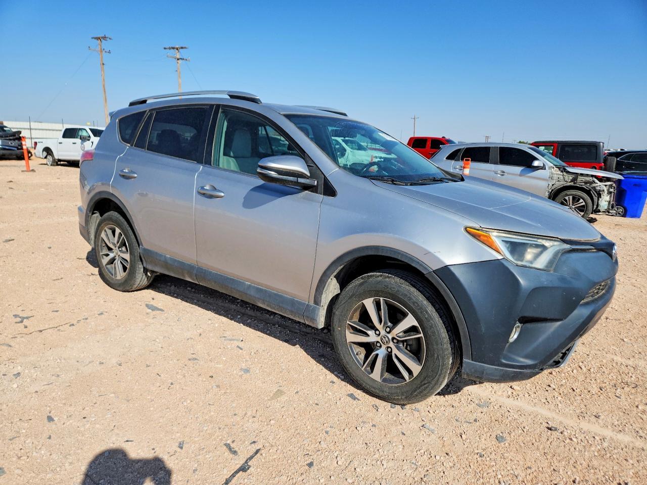 2016 Toyota Rav4 Xle - zdjęcie 4