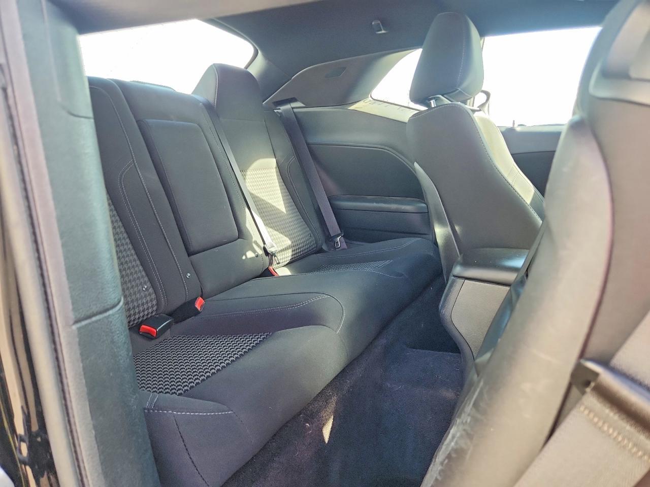 2018 Dodge Challenger Sxt - zdjęcie 10