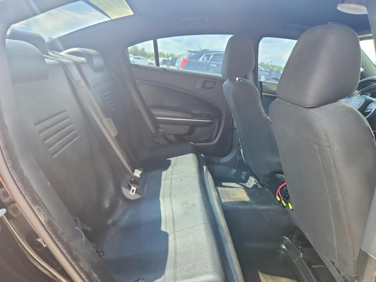 2019 Dodge Charger Police - zdjęcie 10