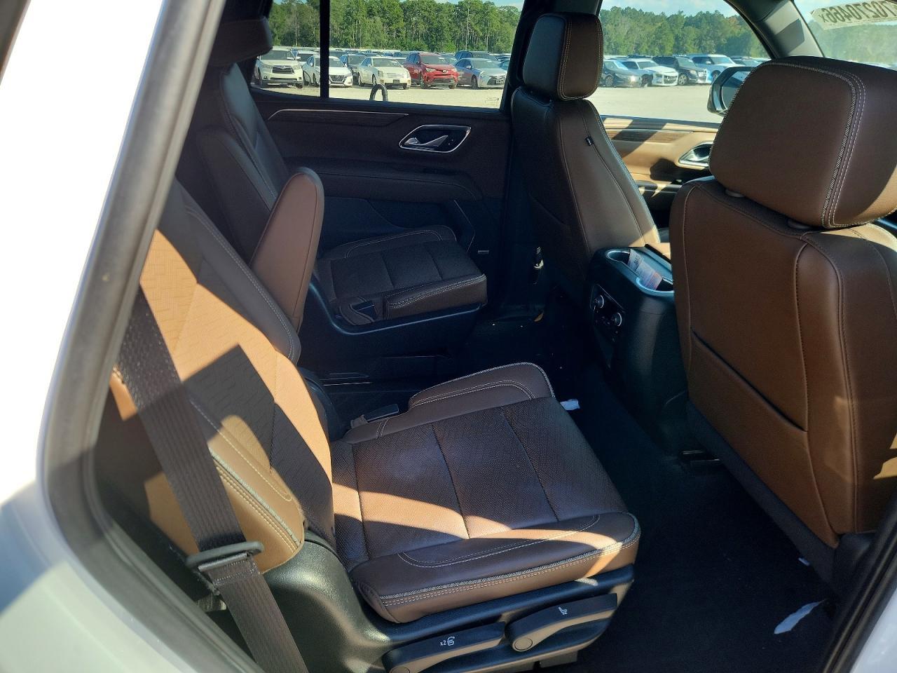 2022 Chevrolet Tahoe K1500 High Country - zdjęcie 11