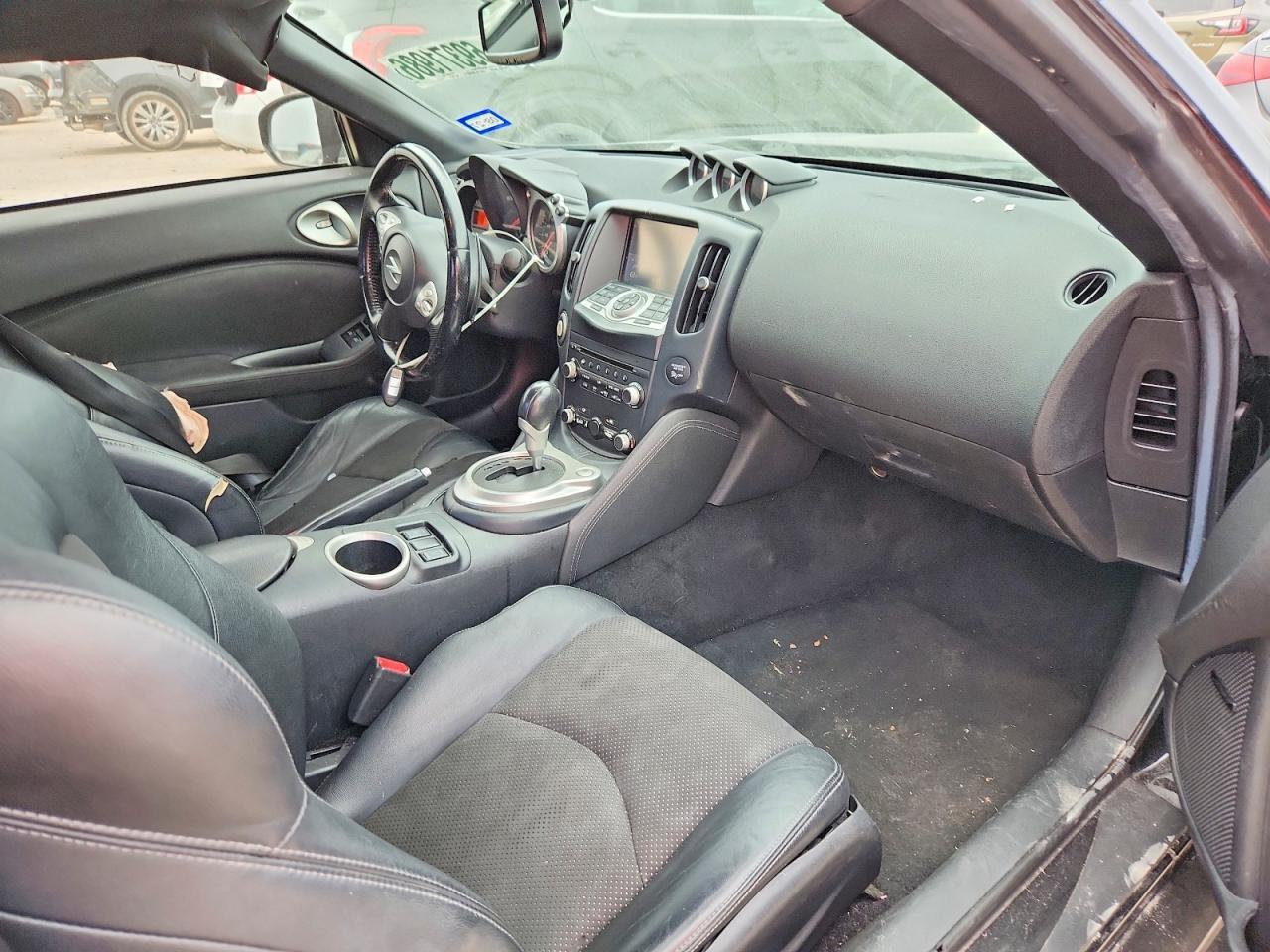 2016 Nissan 370Z Touring - zdjęcie 8