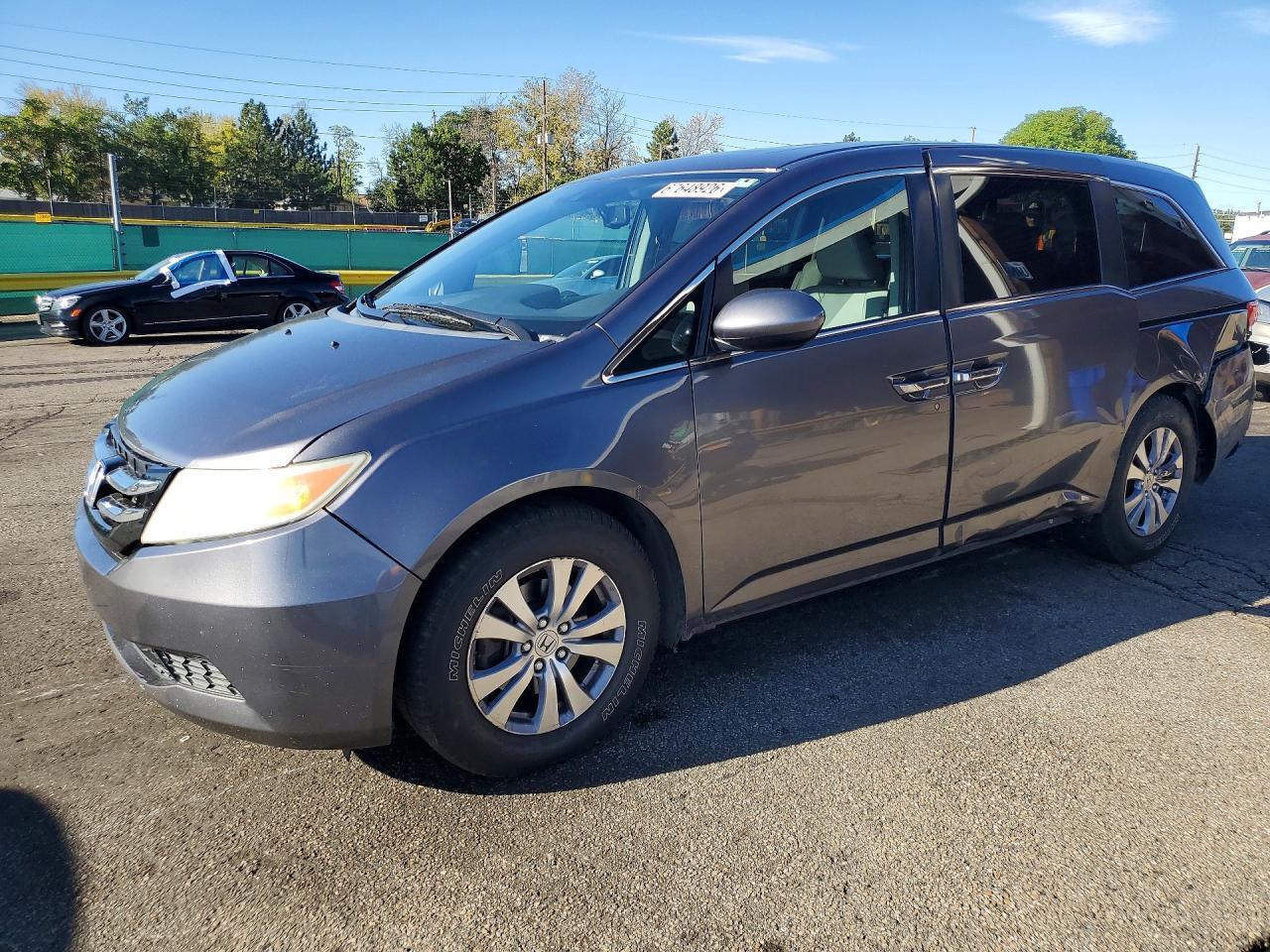 2015 Honda Odyssey Exl - zdjęcie główne