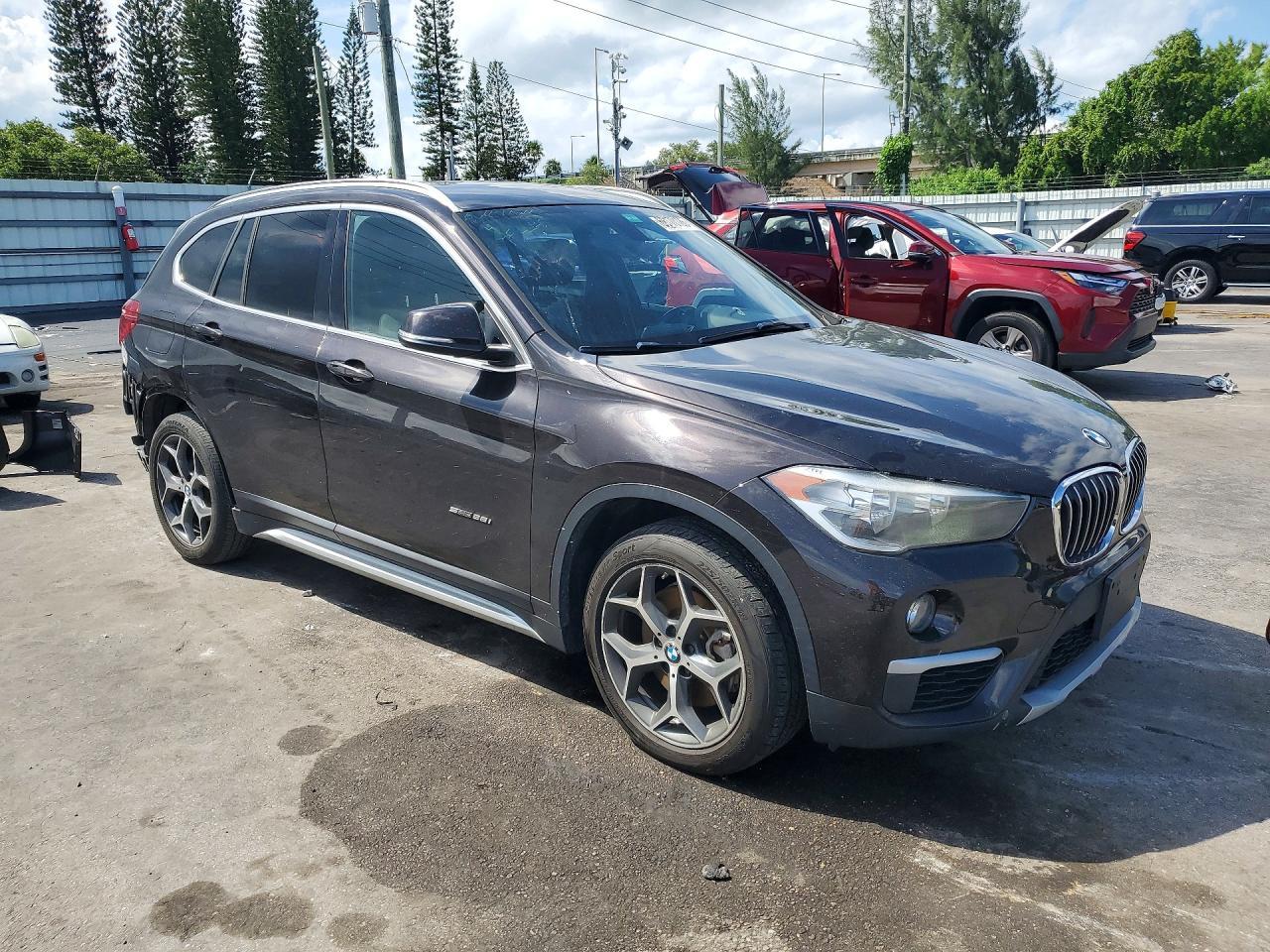 2018 BMW X1 Sdrive28I - zdjęcie 4