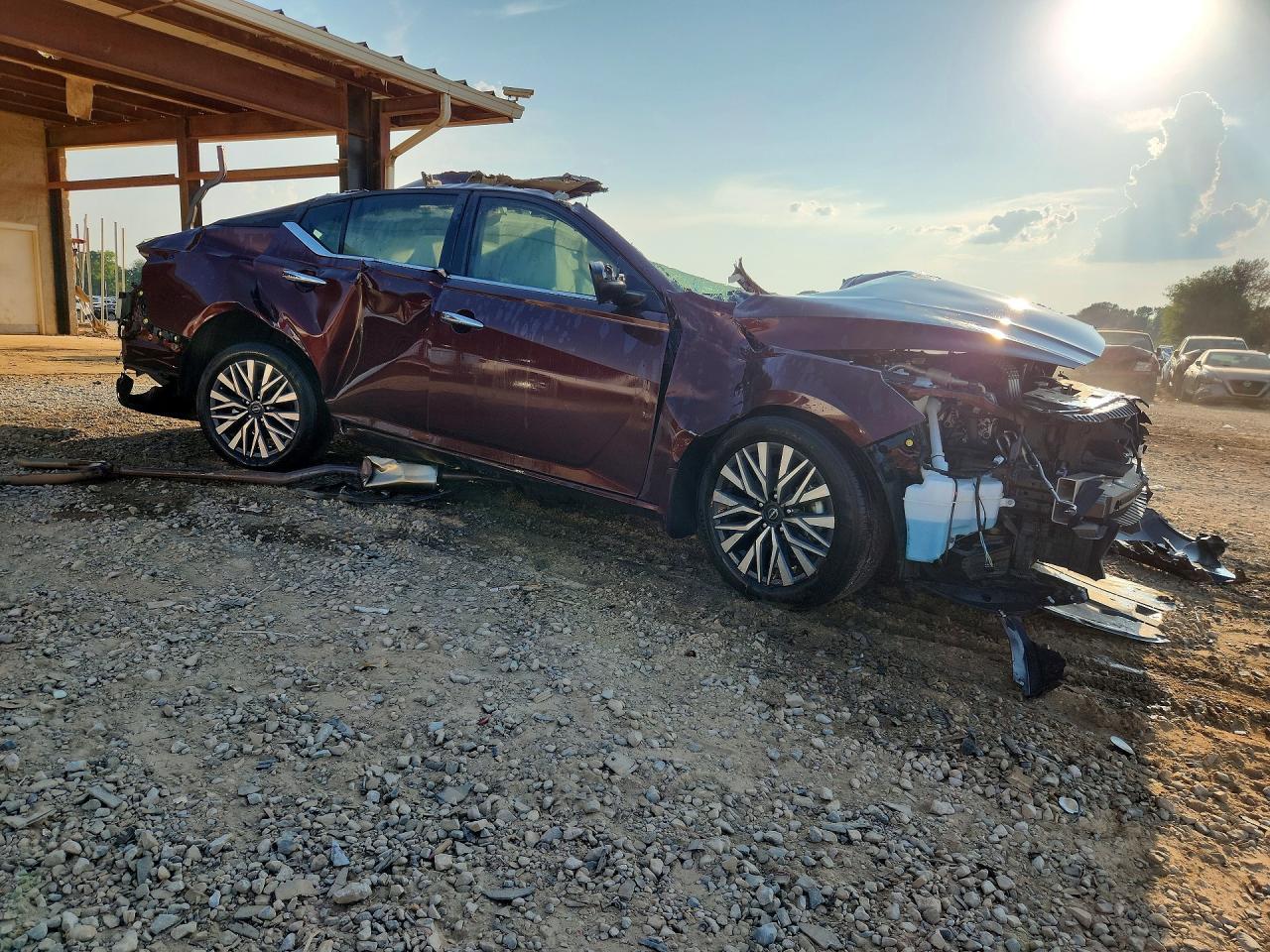 2024 Nissan Altima Sv - zdjęcie 4
