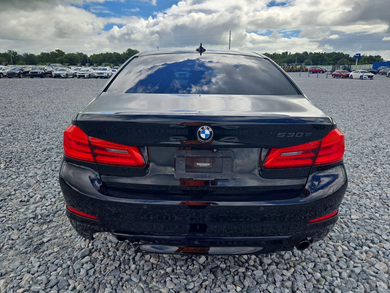 2019 BMW 530E - zdjęcie 6